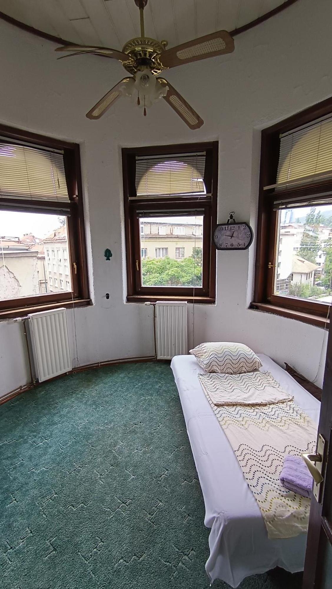 Ferienwohnung Maria'S Tower Sarajevo Exterior foto