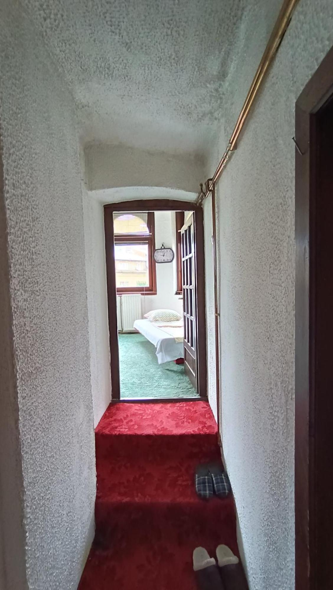 Ferienwohnung Maria'S Tower Sarajevo Exterior foto
